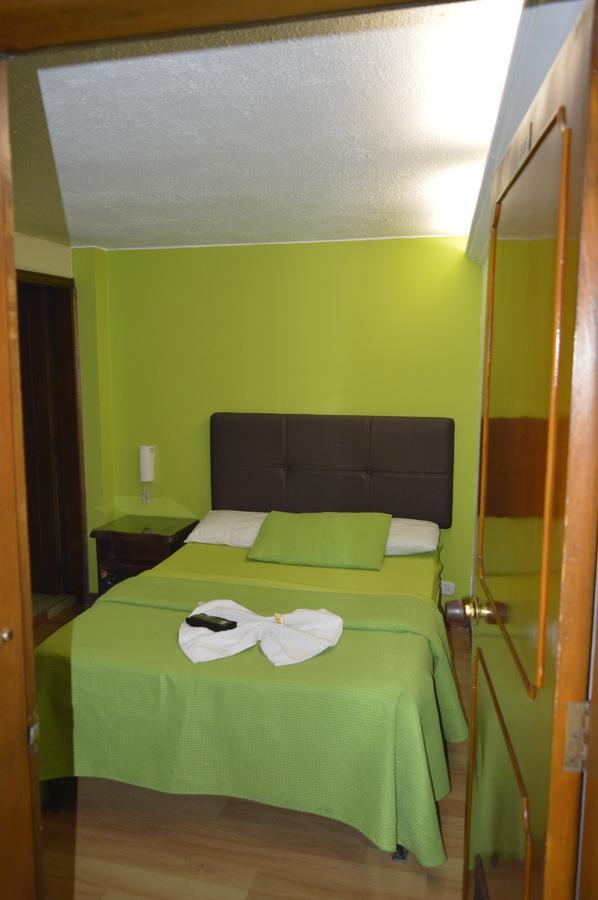 Hotel Las Palmas Fontibon Bogotá Exterior foto